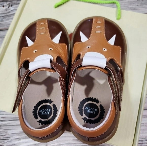 Livie and Luca Elephant Sandals New Without Box - Picture 6 of 6